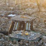 جمعیت عزادار در بین الحرمین در اربعین امام حسین